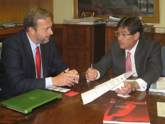 Philippe Vanhemelen y Arturo Aliaga.