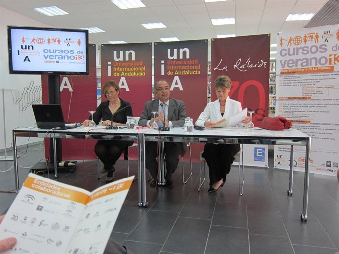 Presentación de los Cursos de Verano de la UNIA en La Rábida. 
