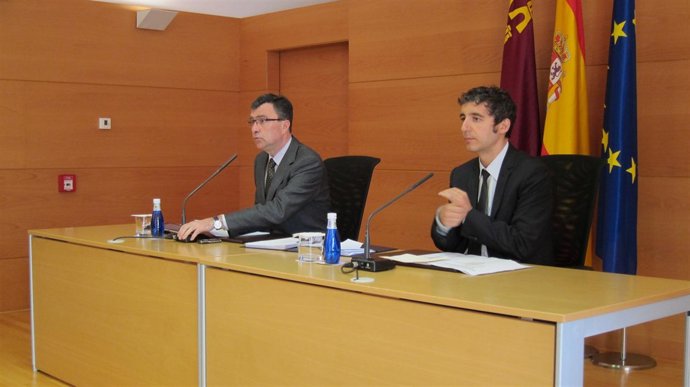 Ballesta y Cruz, en rueda de prensa