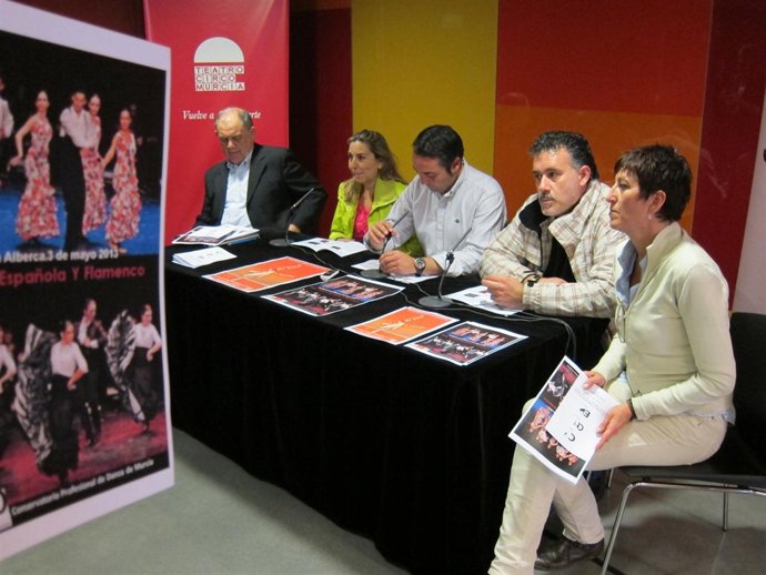 Programa para conmemorar el Día Internacional de la Danza