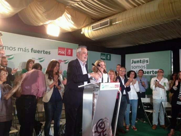 Griñán interviene ante el Comité Provincial del PSOE de Cádiz