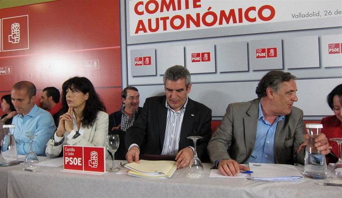 Villarrubia momentos antes de intervenir en el Comité Ejecutivo