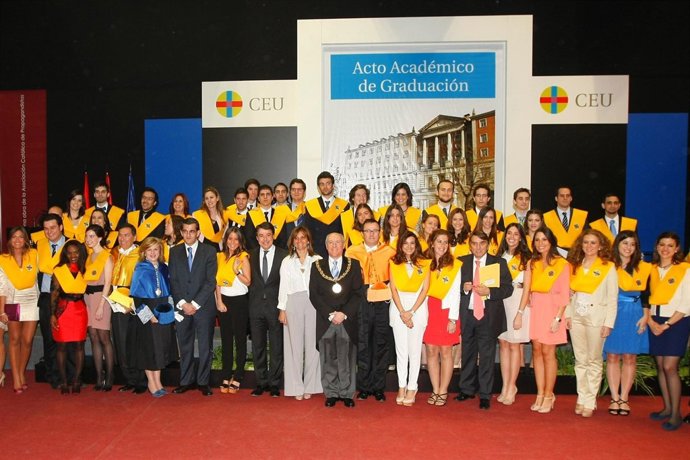 Acto de graduación de Medicina en CEU San Pablo, 28-4-2013