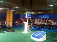 Arenas insta al PP a "revelarse democráticamente" contra las "minorías del insulto, el acoso y radicales"