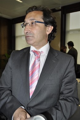 El consejero de Hacienda del Gobierno de Aragón, José Luis Saz.