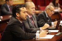 El PP asegura que el Pacte "ha hipotecado y amordazado" al Govern al estatutarizar a 4.400 empleados de Salud