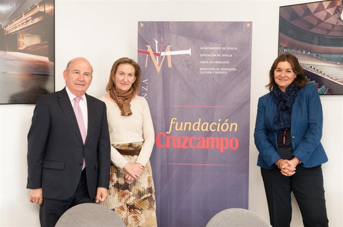 Teatro Maestranza y Fundación Cruzcampo firman convenio