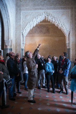 Arrancan las visitas guiadas por especialistas en la Alhambra