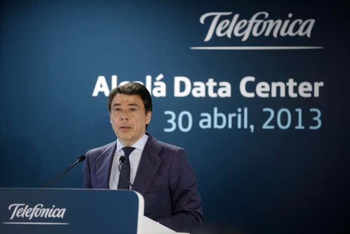 González en su discurso en el nuevo centro de datos de Telefónica en Alcalá