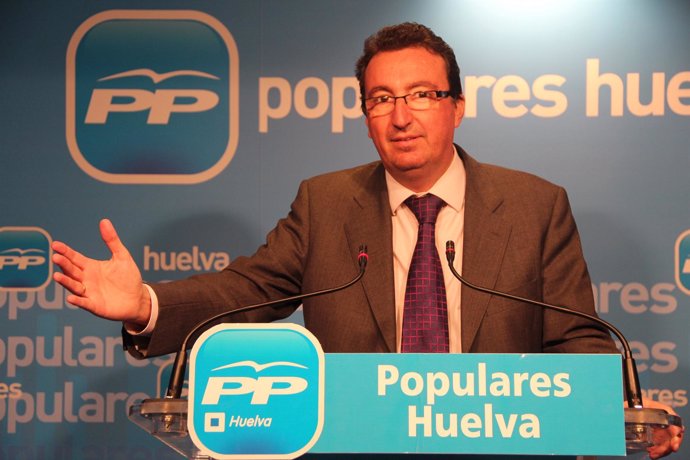 El presidente del Partido Popular de Huelva, Manuel Andrés González.