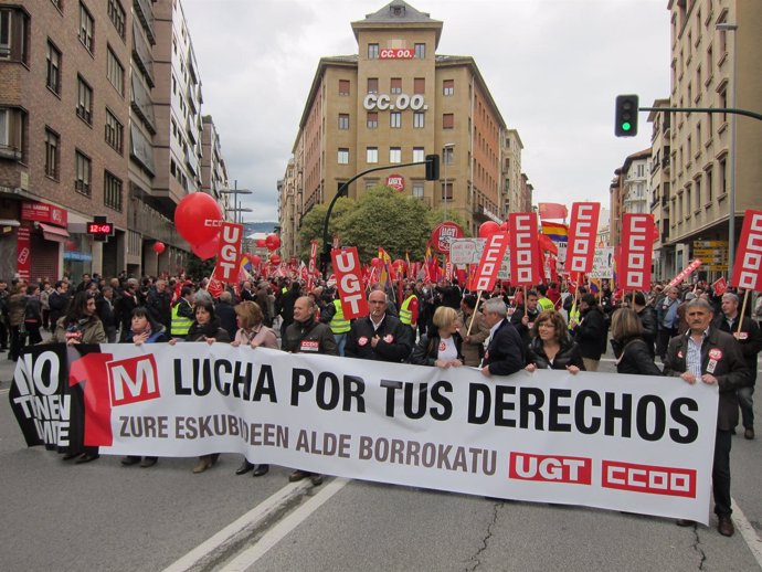 Manifestacíon del Primero de Mayo convocada por UGT y CCOO en Pamplona.
