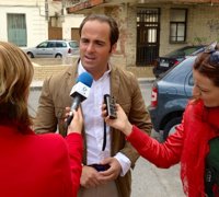 El PP tilda de "bochornoso" que los "responsables" de la actual situación "encabecen las manifestaciones"