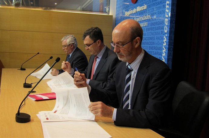 Firma convenio Gobierno y universidades públicas