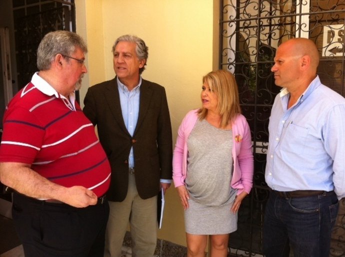 Diputados socialistas se reúnen con trabajadores civiles de la Base de Rota