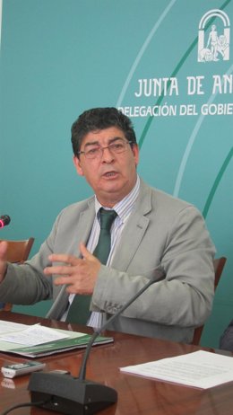 El vicepresidente de la Junta de Andalucía, Diego Valderas, en Huelva.