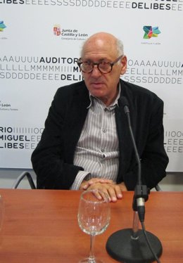 El compositor y músico británico Michael Nyman