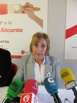 La diputada del PSPV Ana Barceló (imagen de archivo)