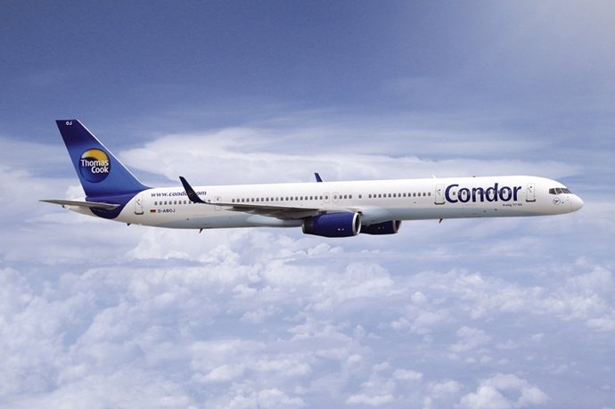 Un avión de la aerolínea Condor