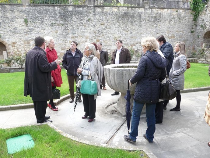 Visita de parlamentarios a Estella.