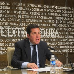 Pedro Tomás Nevado-Batalla