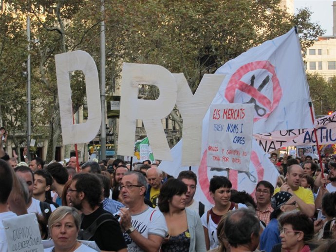 Indignados En Barcelona El 15-O