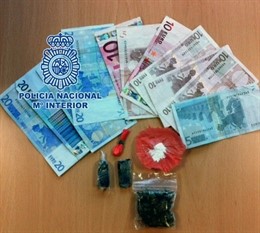 Material incautado por los agentes en Castellón
