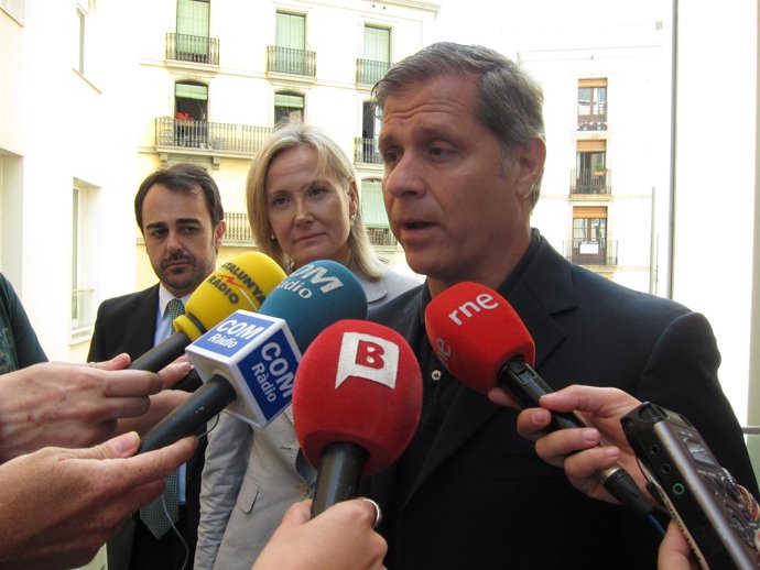 Óscar Ramírez, Àngels Esteller Y Alberto Fernández, PP