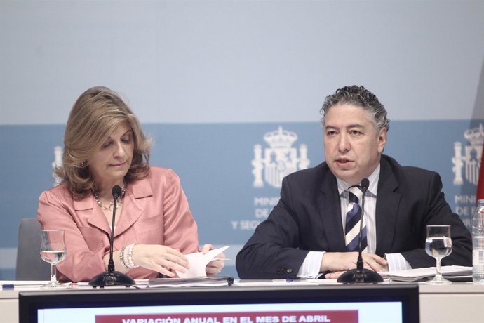 Engracia Hidalgo y Tomás Burgos