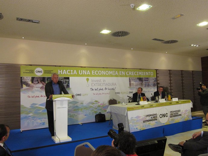 AVANCE FELIPE GONZALEZ AUSTERICIDIO