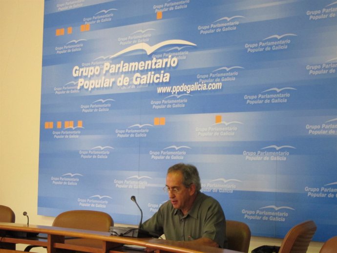 El Popular Pedro Arias En Rueda De Prensa