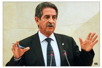 Revilla cree que la situación del empleo en Cantabria "no puede ser peor"