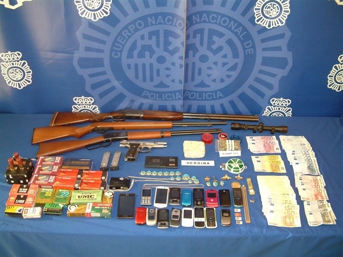 Objetos incautados a la red