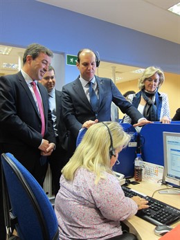 Visita De Carrón A Fitex En Cáceres