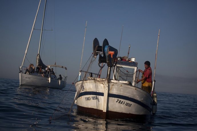 Pesca Artesanal. Barco, Embarcación, Pesquero.