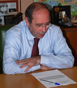 Manuel Robles
