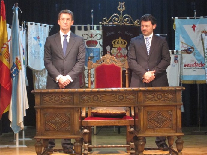 Alberto Núñez Feijóo y el secretario xeral de Emigración, Antonio Rodríguez Mira