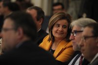 Báñez dice que la bajada del paro en abril "alienta" al Gobierno para seguir trabajando por el empleo