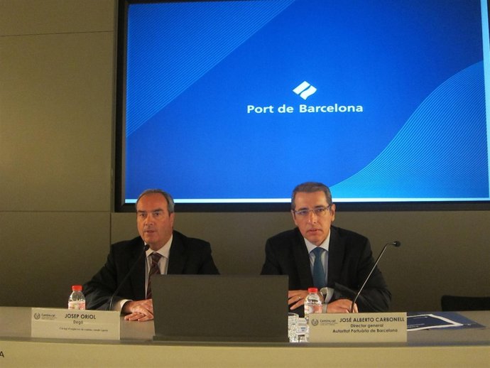 J.Oriol (Colegio Ingenieros Catalunya) y J.A.Carbonell (Pto Barcelona)