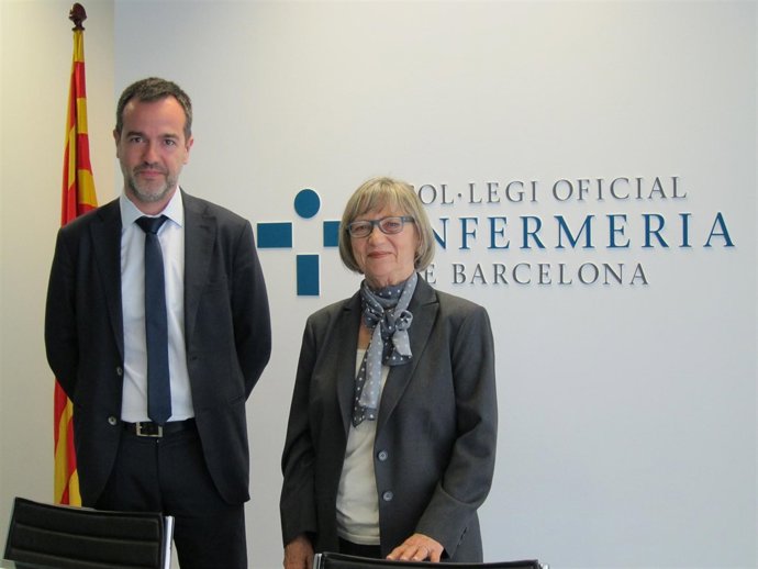 El pte. Del COIB, Albert Tort, y la pta. De Acción Psoriasis, J.M.Del Molino