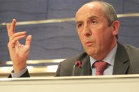 Gobierno vasco cree que mientras ETA "exista y siga armada" la Policía debe "seguir desarrollando su actividad"