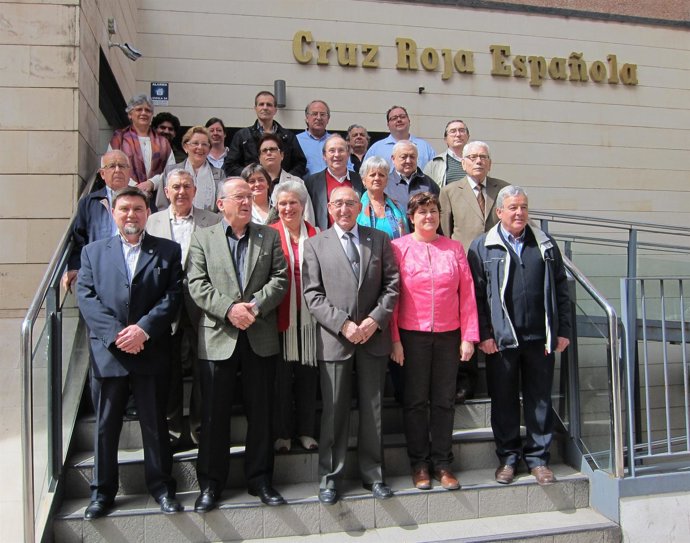 Bellido y Varas con los presidentes de las casas regionales en Castilla y León