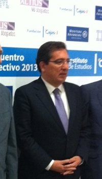 Pulido (Cajasol) ve que el nuevo decreto de vivienda "tiene aspectos negativos para la reactivación y también positivos"