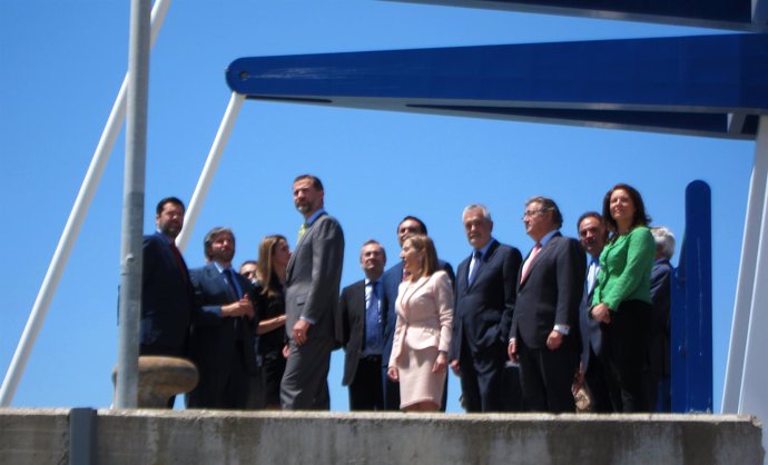 Los Príncipes de Asturias visitan la nueva esclusa de Sevilla
