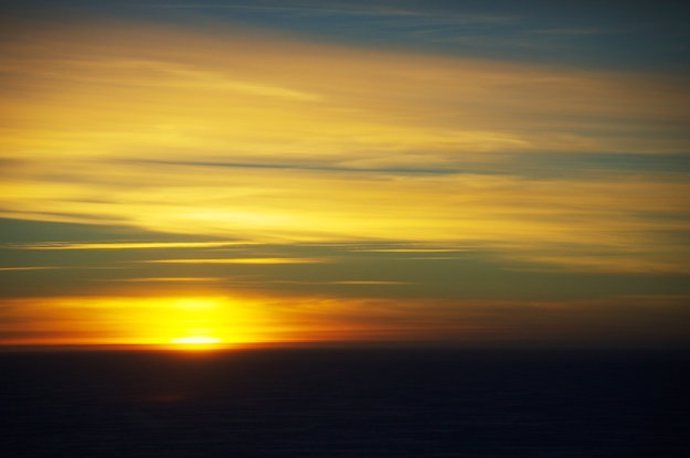 Puesya de sol en la Antártida
