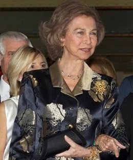 La Reina doña Sofía