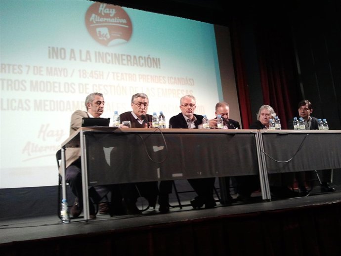 Acto de presentación de la alternativa.