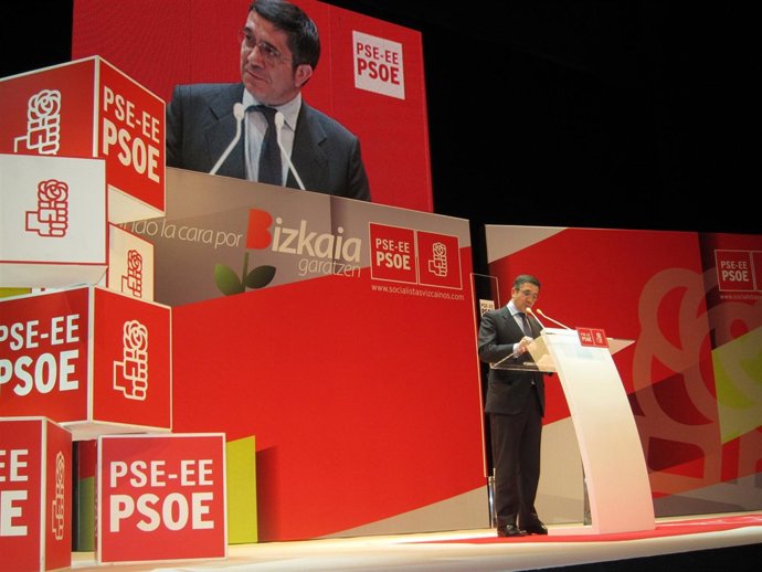 El secretario general del PSE, Patxi López