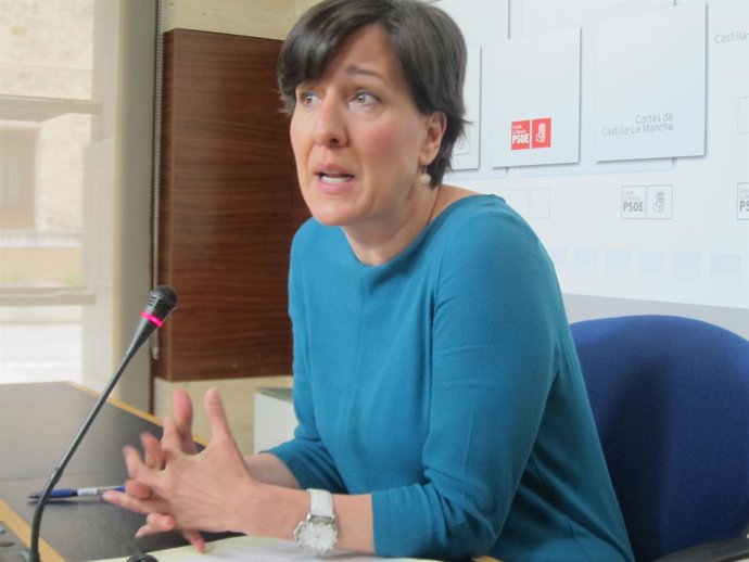 Fernández en rueda de prensa