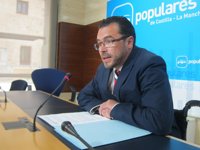 Atienza responde al PSOE que el PP "siempre ha actuado con transparencia y conforme a la legalidad"