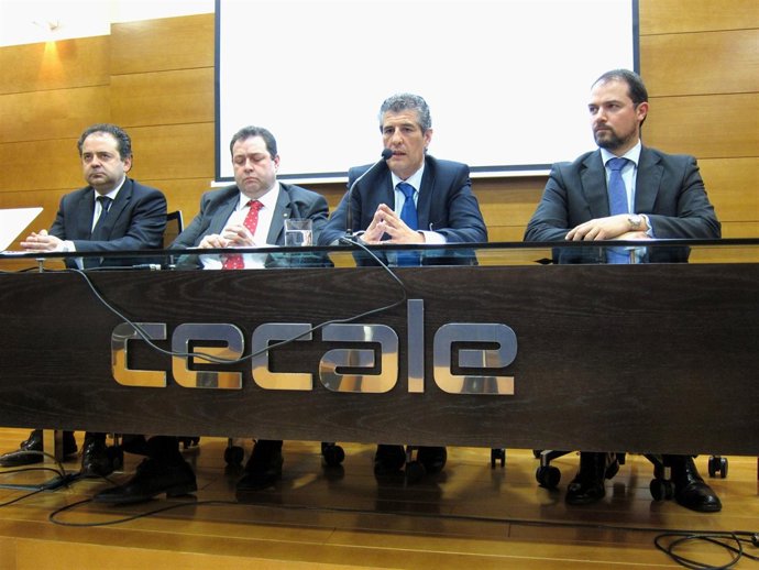 Representantes de las asociaciones comerciales impulsoras de Comercyl.